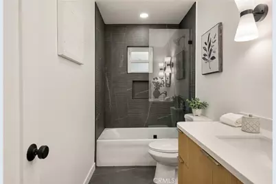 1921 W Clearbrook, Anaheim, CA 92804 - Photo 17