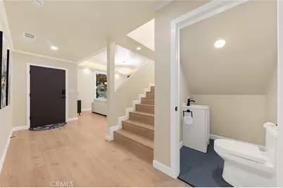 1081 Loma Avenue, Long Beach, CA 90804 - Photo 11