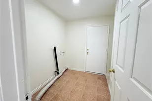 14027 Navajo, Apple Valley, CA 92307 - Photo 17