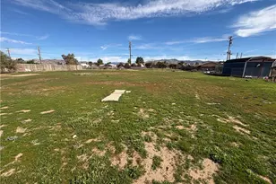 14027 Navajo, Apple Valley, CA 92307 - Photo 21