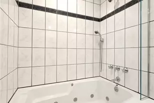 10201 Mason Ave, Chatsworth, CA 91311 - Photo 23