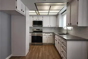 10201 Mason Ave, Chatsworth, CA 91311 - Photo 17