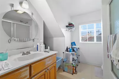 1147 Fedora Street, Los Angeles, CA 90006 - Photo 9
