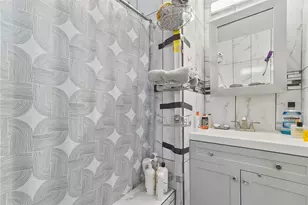 1147 Fedora St, Los Angeles, CA 90006 - Photo 13