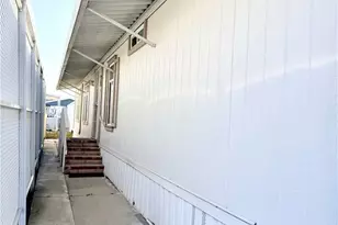 19251 Brookhurst, Huntington Beach, CA 92646 - Photo 35