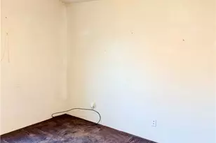 19251 Brookhurst, Huntington Beach, CA 92646 - Photo 29