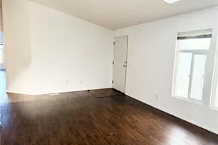 19251 Brookhurst, Huntington Beach, CA 92646 - Photo 7