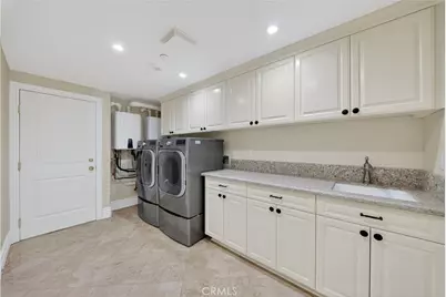 2463 Abadejo, La Verne, CA 91750 - Photo 35