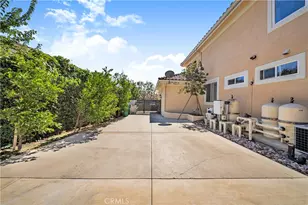 2463 Abadejo, La Verne, CA 91750 - Photo 33