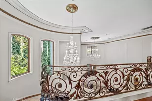 328 N Terrace View Dr, Monrovia, CA 91016 - Photo 37