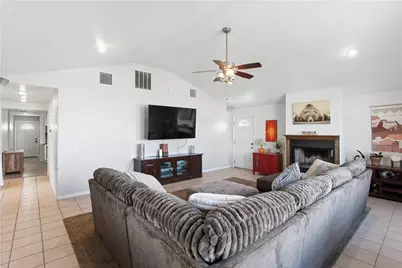 891 La Quinta, Norco, CA 92860 - Photo 5