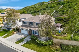 29062 Garnet Canyon, Saugus, CA 91390 - Photo 1