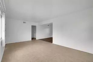 2035 W 102nd St, Los Angeles, CA 90047 - Photo 9