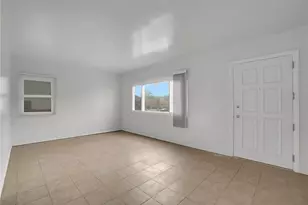 2035 W 102nd St, Los Angeles, CA 90047 - Photo 7