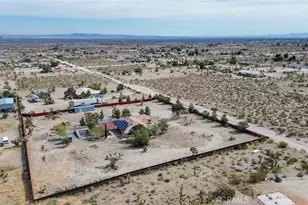 11126 Arena Rd, Pinon Hills, CA 92372 - Photo 19