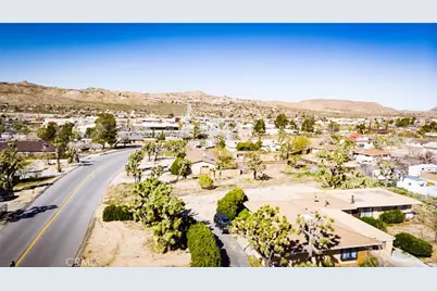 7411 Joshua Ln, Yucca Valley, CA 92284 - Photo 31