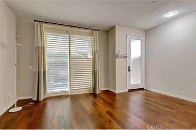 1568 W Artesia Square #E, Gardena, CA 90248 - Photo 5