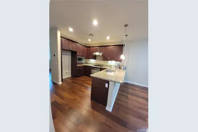 1568 W Artesia Square #E, Gardena, CA 90248 - Photo 7