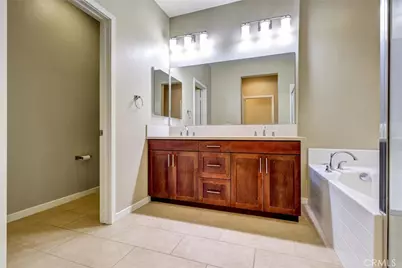 1568 W Artesia Square #E, Gardena, CA 90248 - Photo 25