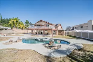 29429 Sunharbor Ct, Lake Elsinore, CA 92530 - Photo 31