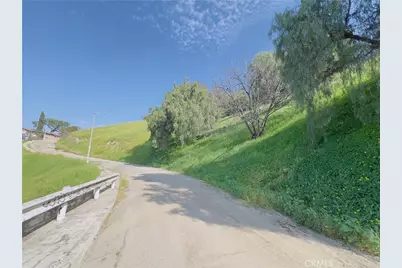 2671 N Adkins Avenue, El Sereno, CA 90032 - Photo 3