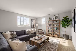 687 E Lemon Swirl, Azusa, CA 91702 - Photo 9