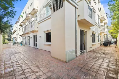 143 N Arnaz Drive #102, Beverly Hills, CA 90211 - Photo 21