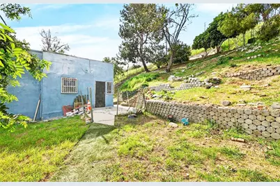 2602 Onyx Drive, Los Angeles, CA 90032 - Photo 11