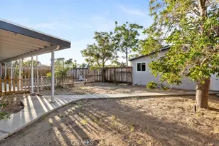 57526 Onaga, Yucca Valley, CA 92284 - Photo 5