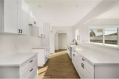 14016 S Albertson Avenue, Compton, CA 90222 - Photo 9