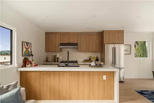 3950 Franklin Ave, Los Angeles, CA 90027 - Photo 7