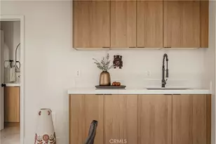 3950 Franklin Ave, Los Angeles, CA 90027 - Photo 29