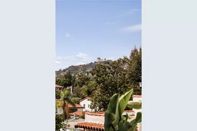 3950 Franklin Avenue, Los Angeles, CA 90027 - Photo 27