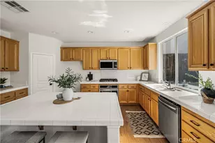 966 Apricot Way, Carson, CA 90746 - Photo 5