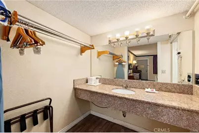 2156 E Colorado Boulevard, Pasadena, CA 91107 - Photo 27
