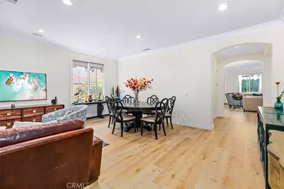 154 Treehouse, Irvine, CA 92603 - Photo 3