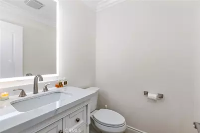 154 Treehouse, Irvine, CA 92603 - Photo 9