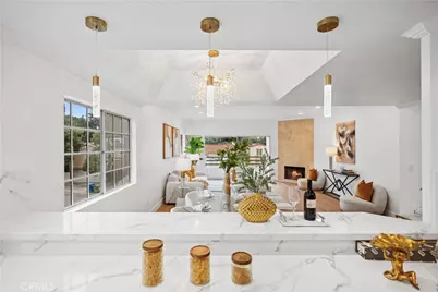 10475 Ashton Avenue Avenue #301, Los Angeles, CA 90024 - Photo 27