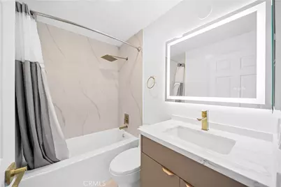 10475 Ashton Avenue Avenue #301, Los Angeles, CA 90024 - Photo 21