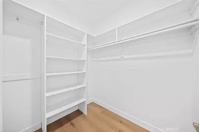 10475 Ashton Avenue Avenue #301, Los Angeles, CA 90024 - Photo 29