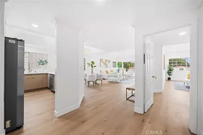 10475 Ashton Avenue Avenue #301, Los Angeles, CA 90024 - Photo 23