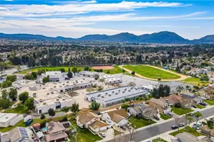 32163 Cala Torrente, Temecula, CA 92592 - Photo 37