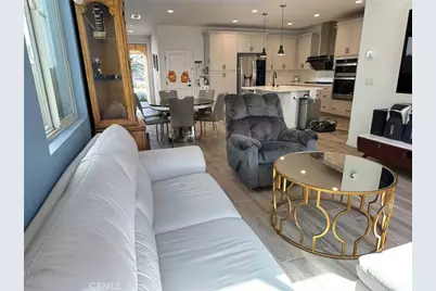 7579 Botany, Chino, CA 91708 - Photo 5