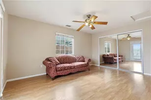 17850 Portside Ln, Victorville, CA 92395 - Photo 9