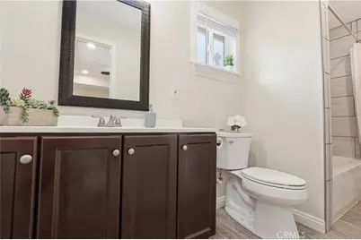 17850 Portside Ln, Victorville, CA 92395 - Photo 25