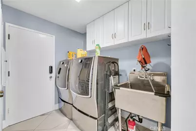 1417 W James, Anaheim, CA 92801 - Photo 19