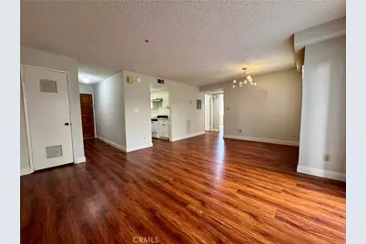 987 E Del Mar Boulevard #5, Pasadena, CA 91106 - Photo 1