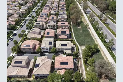 231 Bright Poppy, Irvine, CA 92618 - Photo 37