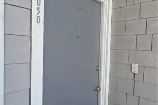 1250 S Brookhurst St, Anaheim, CA 92804 - Photo 21