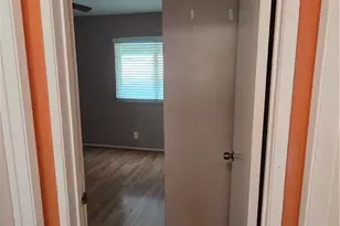 1250 S Brookhurst St, Anaheim, CA 92804 - Photo 11